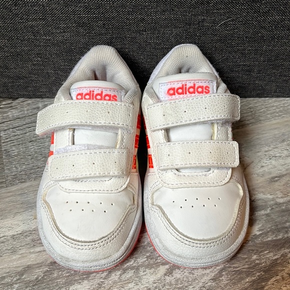 Adidas toddler Grand Court 2.0 Sneakers size 6 - Picture 1 of 5